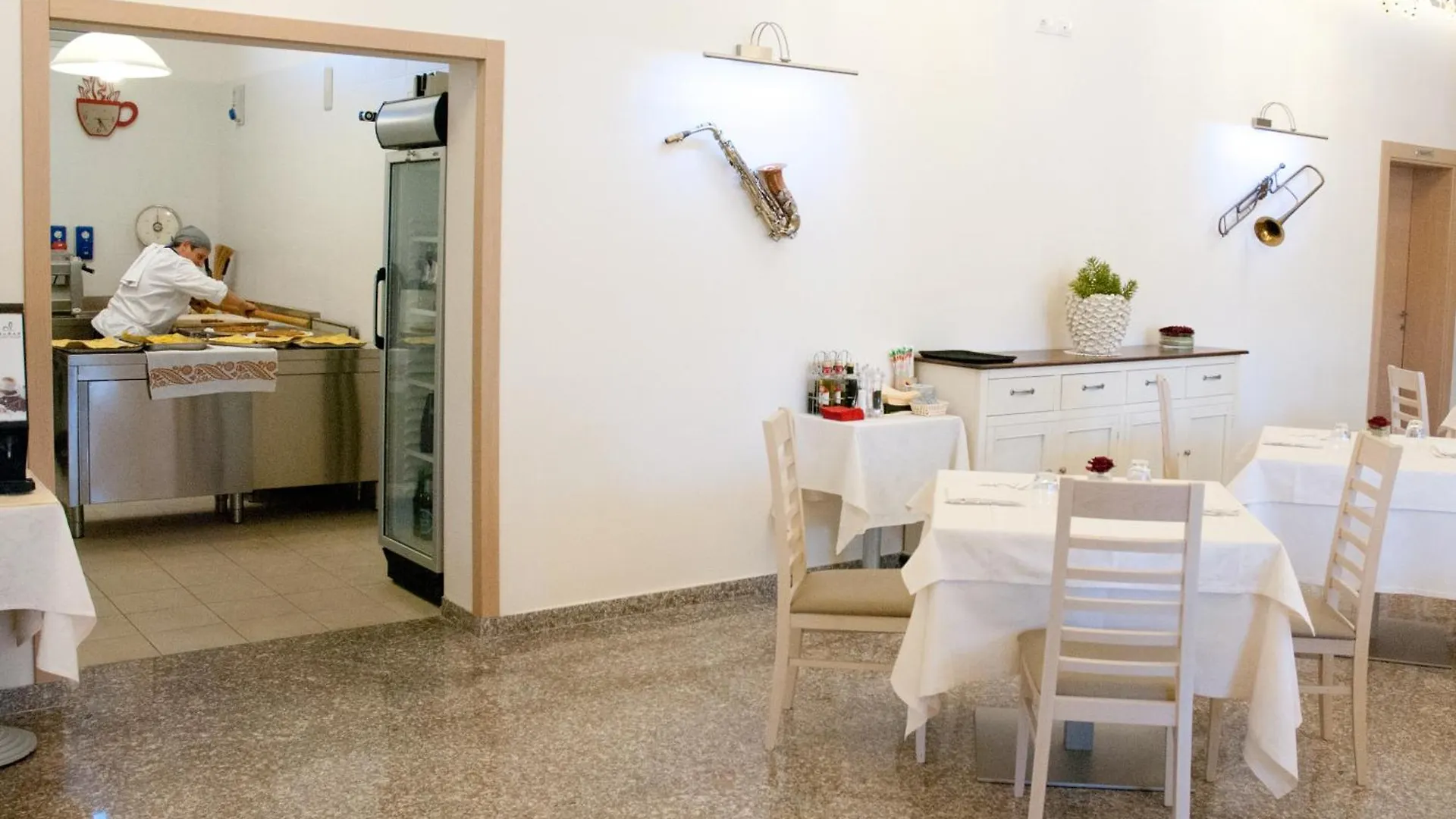 Hotel Ristorante Cesare Savignano sul Rubicone 3*,